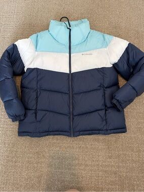 Columbia Colorblock Puffer Jacket in Navy, White & Light Blue - Women XL